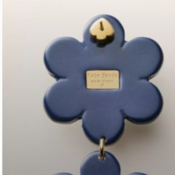 Kate Spade New York X Target YOU GET 2 SETS Flower Earrings (1 box Blue & 1 Red) - Picture 5 of 10